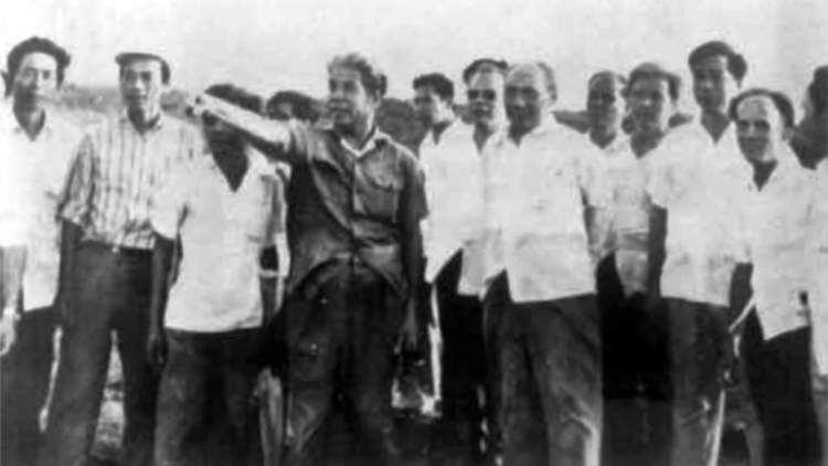 Manứih k’đhơợng bhrợ bha lâng âng đhanuôr lâng tu đhanuôr