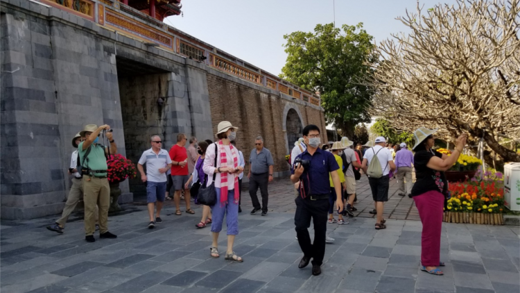 Thừa Thiên Huế: Ngành du lịch t’bhlâng dưr zi lấh zr’nắh k’đhạp