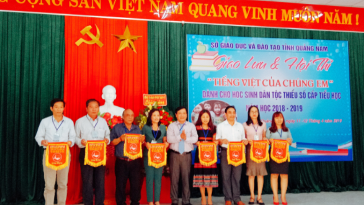 Tang chi ớh liêm chr’nắp lâng la lua đoọng ha học sinh acoon cóh