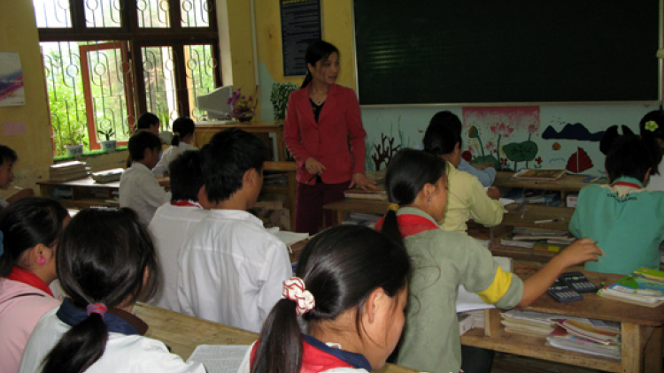 Long An: Cắh đớc học sinh zr’lụ ch’ngai bha dắh, c’noong k’tiếc