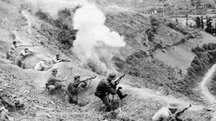 40 c’moo bh’rợ zâl arọp a bhuy zư lêy c’noong k’tiếc n’đắh Bắc: T’bhlâng zư lêy pazêng đhăm k’tiếc cóh c’noong k’tiếc