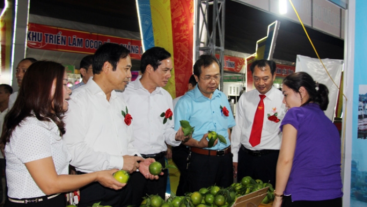 Quảng Ninh bhrợ têng Hội chợ triển lãm bh’nơơn bh’rợ kinh tế doanh nhân p’niên 2016