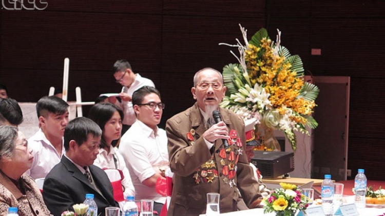 Toạ đàm “Bản hùng ca Hà Nội mùa đông 1946”