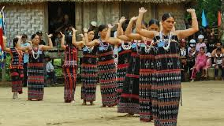 T'RUÍH PHÁT THANH T'NGAY 06-12