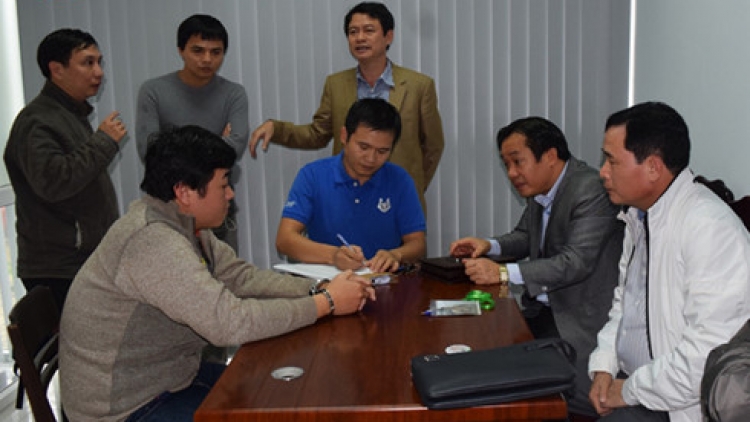 Tu bhiệc pay cr’van tợơ Ngân hàng đhị Thừa Thiên Huế, ma nuýh p’lớơp súng đhị đong ma nuýh a đoo năl xang nắc moọt đhậu ắt cóh Đà Nẵng