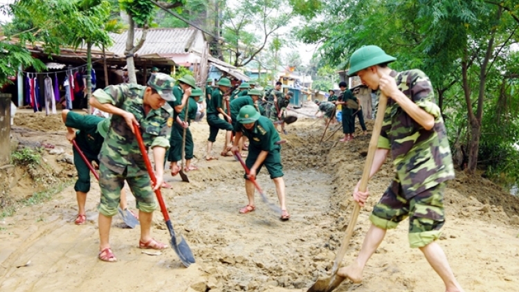 Thừa Thiên-Huế pazưm lêy bhrợ paliêm râu túh bhlong đợc lơi, padưr paliêm cớ bh’rợ tr’nêng