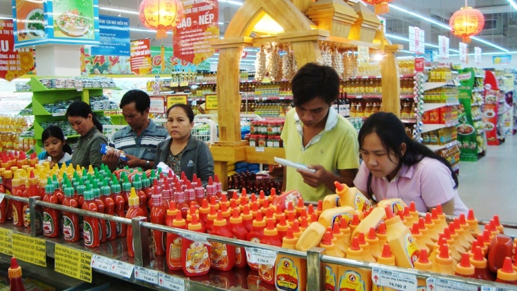 Cần Thơ: Cắh đớc đhr’năng cắh zấp pr’đươi pr’dua l’lăm lâng xang bêl Tết