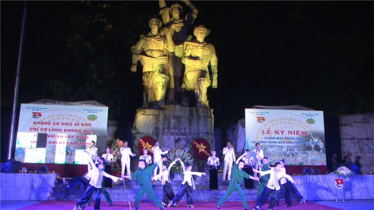 Đợ apêê bêl ahay năc ta đhâm c’mor xung phong manuyh Cơ Tu xay bhrợ cơnh boóp p’rá p’too pa choom âng Ava Hồ