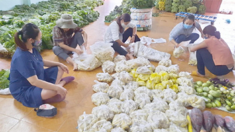 Đha nuôr da ding ca coong Quảng Nam chroi bhơi r’veh zooi đoọng ha đồng bằng zêl pr’luh Covid-19