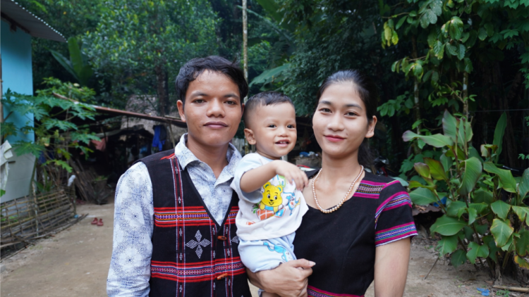 Alăng Brắc – Đha đhâm Cơ Tu xay truih bh’rợ da ding ca coong đhị mạng xã hội