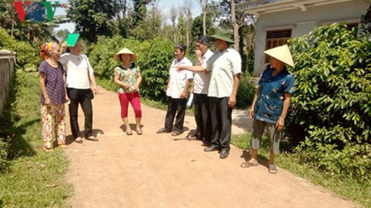 Manứih cựu chiến binh đoọng k’tiếc bhrợ c’lâng c’tốch