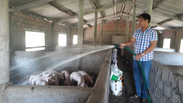 Agribank Quảng Trị: Bhrợ t’váih rau chr’nắp liêm cóh bh’rợ zúp zooi đhanuôr cóh pazêng toor biển choom t’bil lơi đharứt