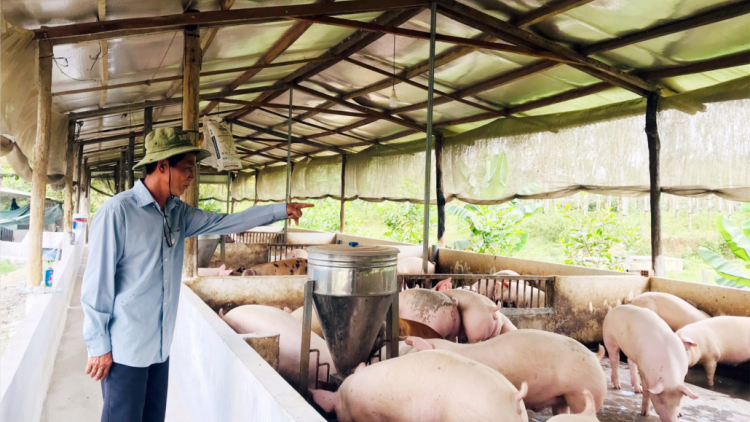 Hiệp Đức băn bh’năn t’bấc ting c’lâng hàng hoá