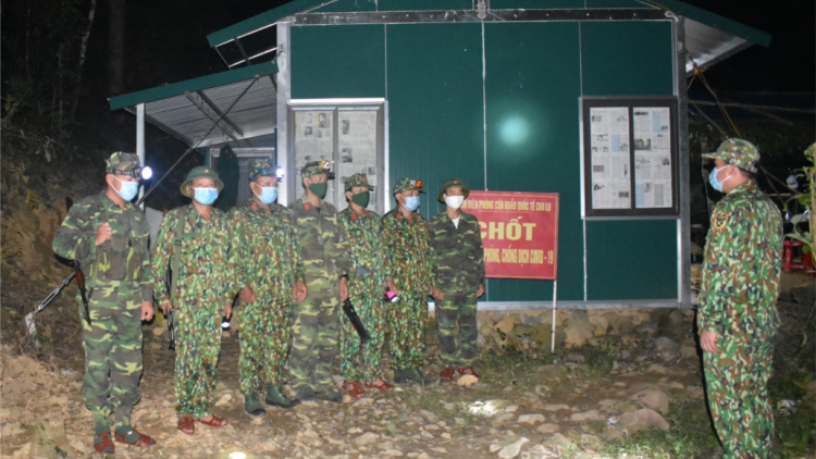 G’roong 3 clang zêl cha groong pr’luh cr’ăy coh truih c’noong k’tiêc Việt Nam – LàoBha ar xrặ 3: G’roong 3 clang zêl cha groong pr’lúh cr’ay, zư lêy pr’ắt tr’mung têêm ngăn