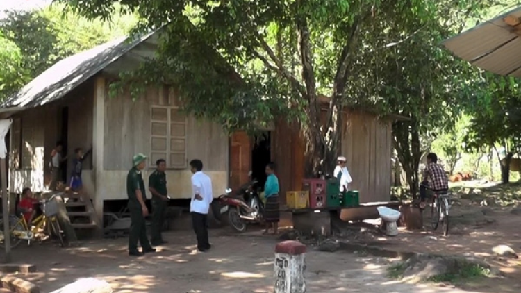 Quảng Trị: Bộ đội Biên phòng pa choom prá p’rá đhanuôr acoon cóh đoọng năl lấh ooy apêê