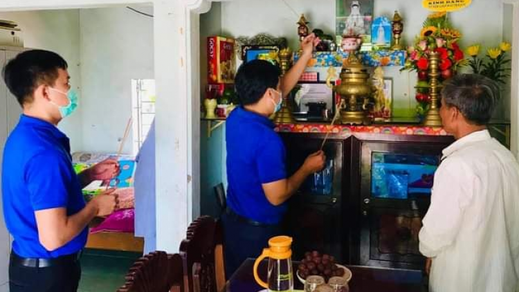 C’xêê T’poọl chăp hay, chô lum lêy vel Cơ Tu Phú Túc