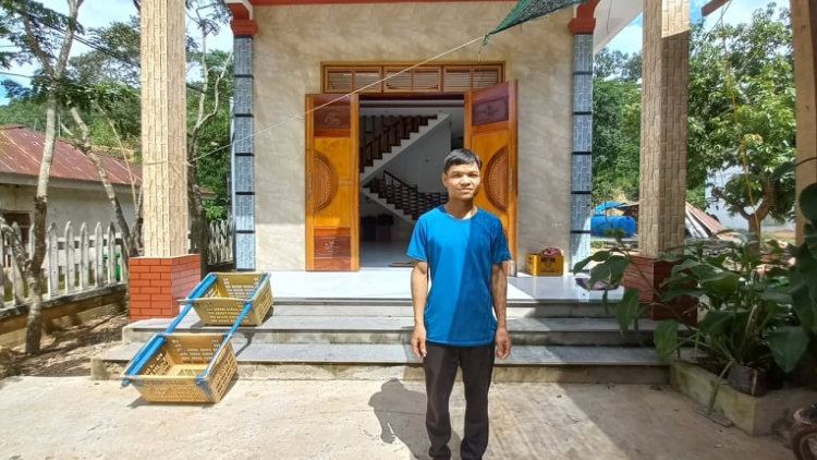 A Lăng Thiên: Đhanuôr bhrợ ha rêê đhuốch manuyh Cơ-Tu vêy c’rơ t’bhlâng k’rơ lâh mơ