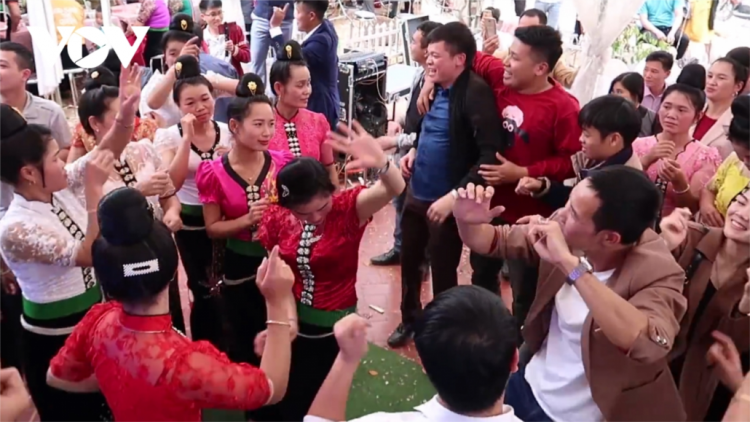 Đhanuôr vel Hìn pa zay zư lêy chr’năp văn hoá acoon coh