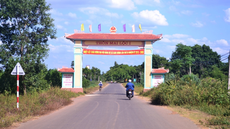 Quảng Trị- Lum bấc râu zr’nắh k’đháp cóh bh’rợ pa zum vel bhươl, zr’lụ phố