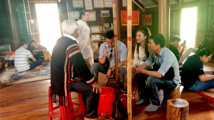 Du lịch vel bhươl đhị Đăk Lăk ha dưr tơợ lâh cr’đơơng âng pr’luh cr’ay