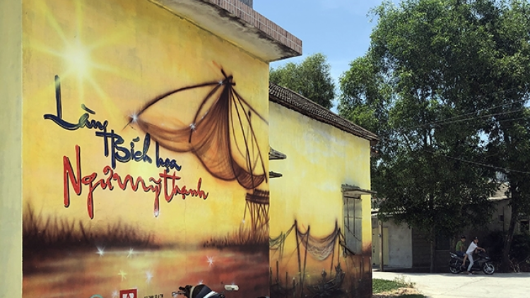 Vel bhươl bích hoạ đhị joọm Tam Giang