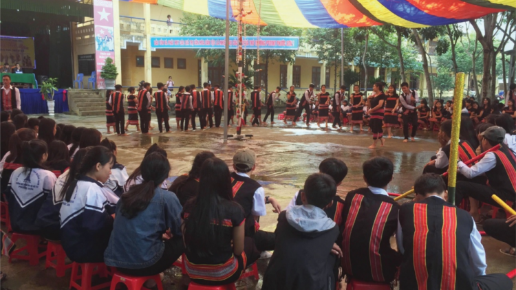 Phước Sơn: Bhui har bhiệc bhan tết cha ha roo t’mêê
