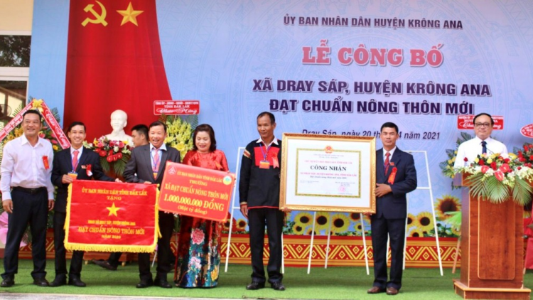 Ta la tranh vel bhươl t’mêê Krông Ana-Đăk Lăk: Pr’đơợ gung dưr pa dưr pa xớc du lịch