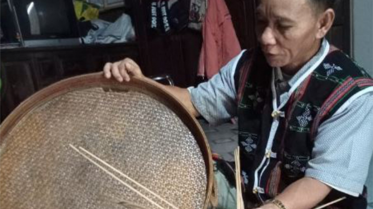 T’ruih ooy vel bh’rợ cr’chăl Covid-19