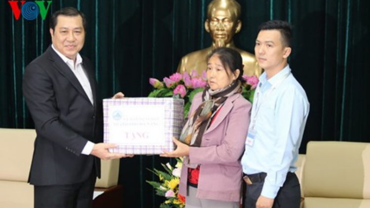 Pazêng apêê nắc k’điêl liệt sĩ Gạc Ma lấh 30 c’moo thờ k’díc