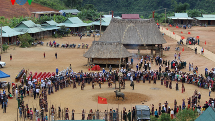 Đha nuôr Cơ Tu lơi jợ đhr’niêng tăc t’rí coh apêê t’ngay bhiêc bhan ga măc