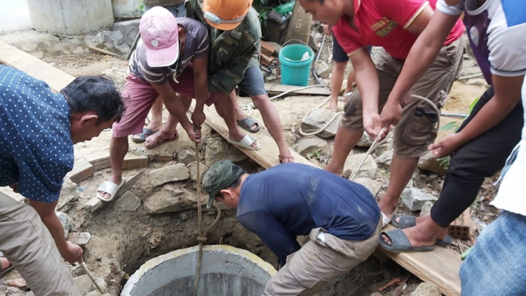 Đhanuôr k’coong ch’ngai Quảng Nam ra hal đác đươi dua