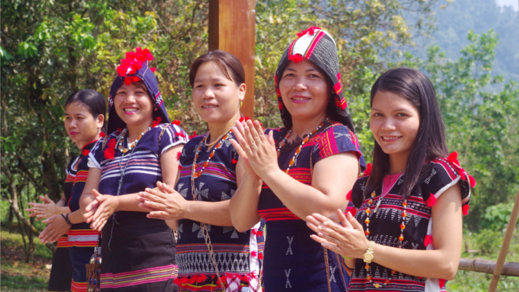 Pân đil chr’val Zuốih zooi a đhi a moó z’lấh đha rựt