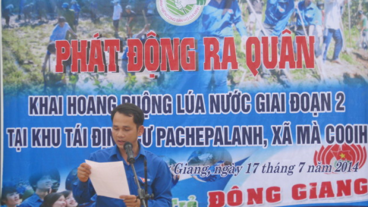 Đỗ Hữu Tùng lâng ch’ner Lý Tự Trọng