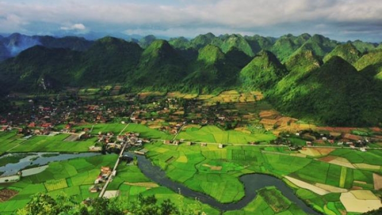 Rau liêm choom tơợ bh’rợ bêết bhrợ ha roo ơy ta bhr’lậ pa liêm cóh zr’lụ da ding k’coong Quảng Nam