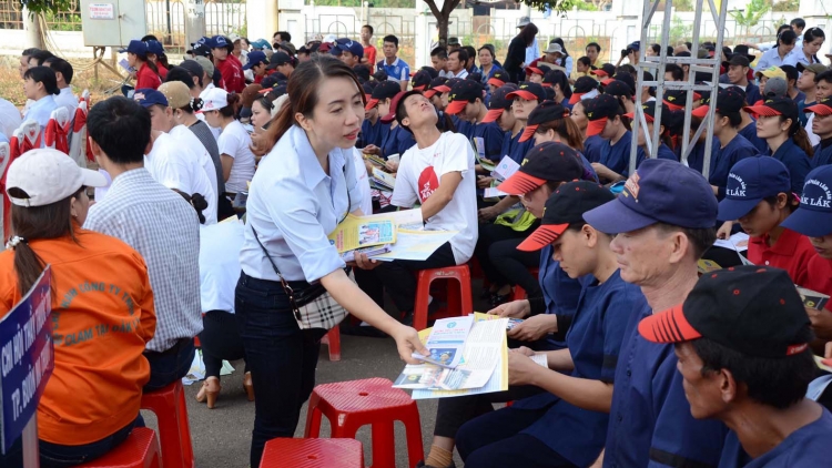 Đắc Lắc: Xay moon bh’rợ pa liêm pa crêê pr’ắt tr’mông công nhân cóh apêê doanh nghiệp