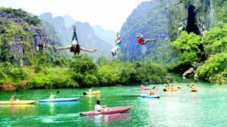 Du lịch Quảng Bình ha dưr k’rơ tợơ lấh râu cắh liêm âng môi trường biển