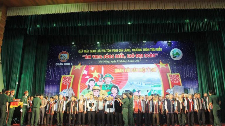 Bộ Tư lệnh Quân khu 5 tr’lưm mặt lâng t’coóh vel, trưởng vel zr’lụ miền Trung-Tây Nguyên