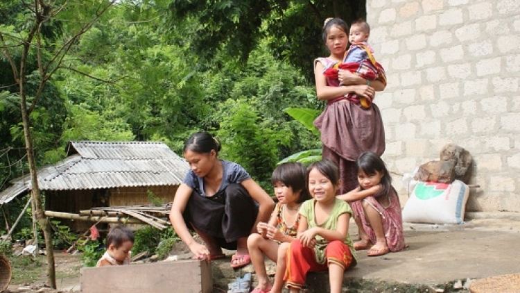 Điện Biên: Đhr’năng đơớh bơơn k’díc k’điêl lâng tr’bơơn tr’pay diíc điêl coh bhúh xoọng dzợ bấc