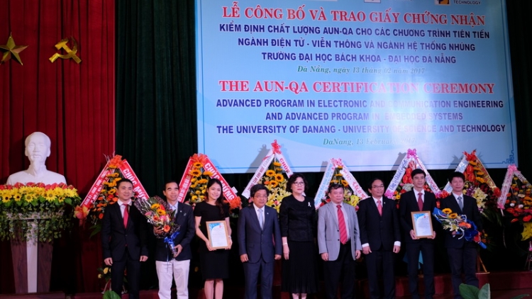 Bơr ngành pa choom âng Đại học Bách khoa Đà Nẵng dzoọng thứ 2 zr’lụ Đông Nam Á