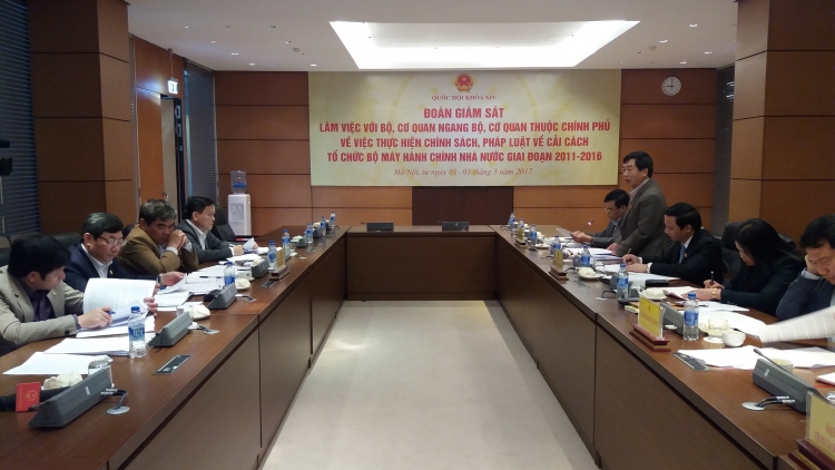 C’bhúh ch’mêết lêy âng Quốc hội t’mêê tước bhrợ bhiệc ooy bh’rợ bhr’lậ tổ chức bộ mát đhị Uỷ ban Dân tộc