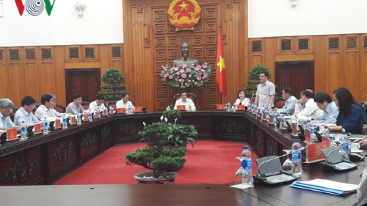 Pr’họp g’lúh 5 âng Ủy ban Pháp luật