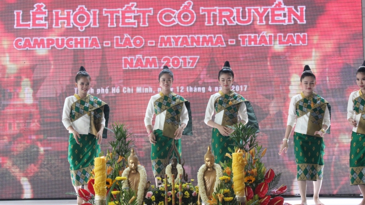 Bhiệc bhan Tết ty Campuchia, Lào, Myanma, Thái Lan 2017