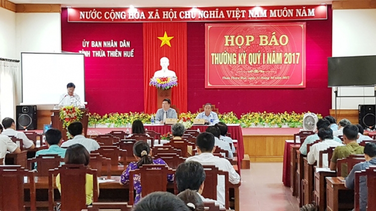 Thừa Thiên Huế: Pay lơi quyết định k’đươi moon bhrợ Phó Trưởng phòng Tài chính kế hoạch chr’hoong A Lưới