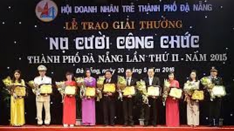 Ta đang moon bhrợ têng ch’ner cr’chăng công chức thành phố Đà Nẵng g’luh 3