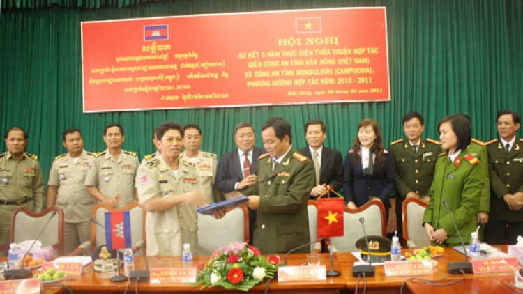 Đăk Nông t’bhlâng pazưm bhrợ đh’rứah lâng tỉnh Mondulkiri –Campuchia