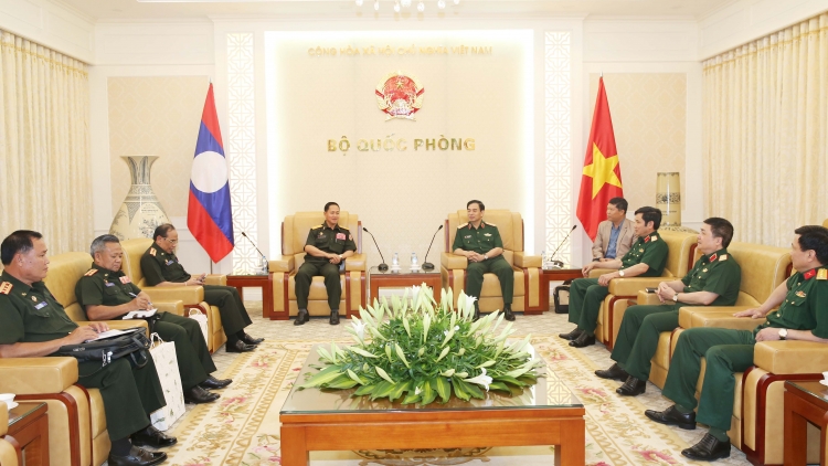 Việt Nam – Lào lêy chắp bhrợ têng đh’rứah quốc phòng đhị trúih c’noong k’tiếc