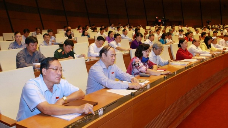 Quốc hội prá xay Dự thảo Luật Trách nhiệm chroót pa chô âng Nhà nứơc (bhr’lậ)