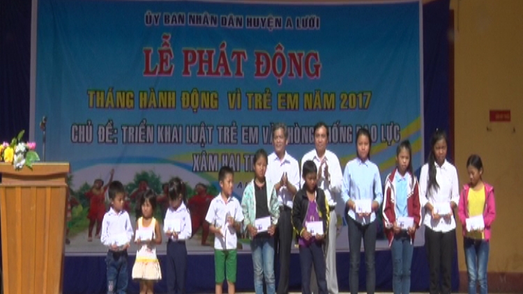 Thừa Thiên Huế: Chr’hoong A Lưới k’đươi bhrợ têng “c’xêê bhrợ têng tu p’niên c’moo 2017”