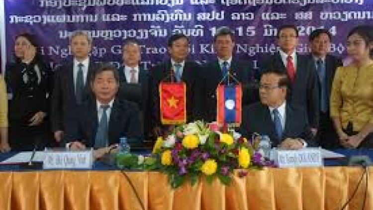 Hội thảo 55 c’moo pr’ắt bh’rợ zr’ziêng, pazưm đh’rứah liêm chr’nắp Việt-Lào lâng padưr pa’xớc