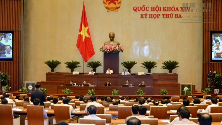 Quốc hội xay moon đắh dự án luật k’đhơợng zư, đươi dua pr’đươi cr’van nhà nước (bhr’lậ) lâng dự án Luật du lịch (bhr’lậ)